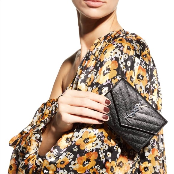 NWT Saint Laurent Monogramme Card Case V Flap - Picture 11 of 16